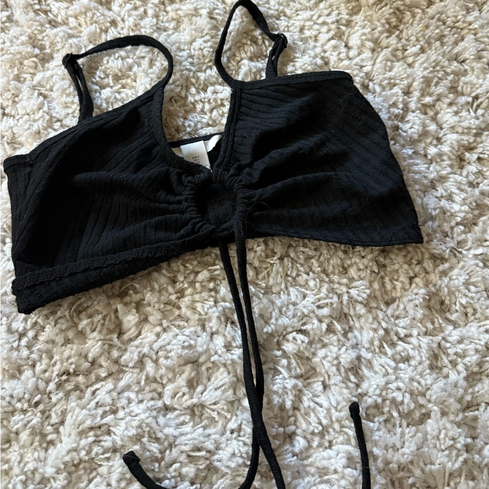 Chic black H&M wraparound vintage like 2000s Y2K neck Tide crop top blouse.